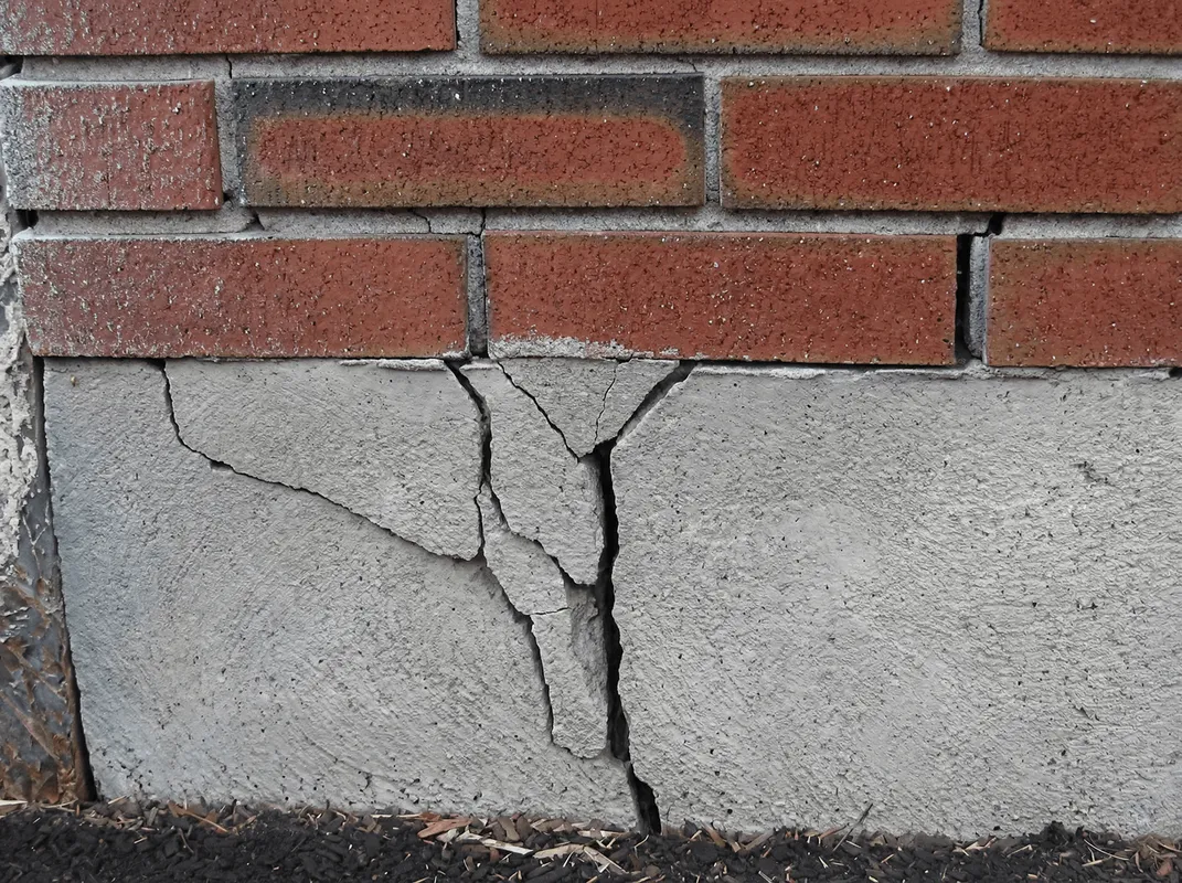 Concrete foundation with serious structural damage in Myrtle Beach, SC